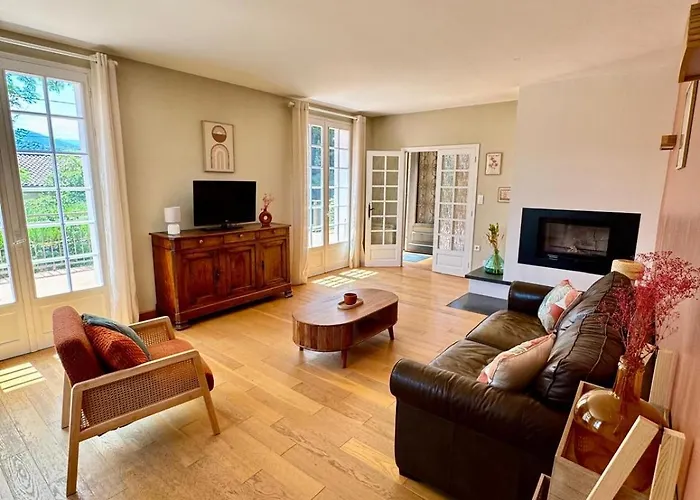 Le Cocon De 度假居 *