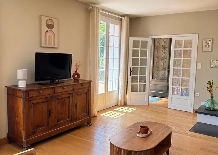 度假居 Le Cocon De *